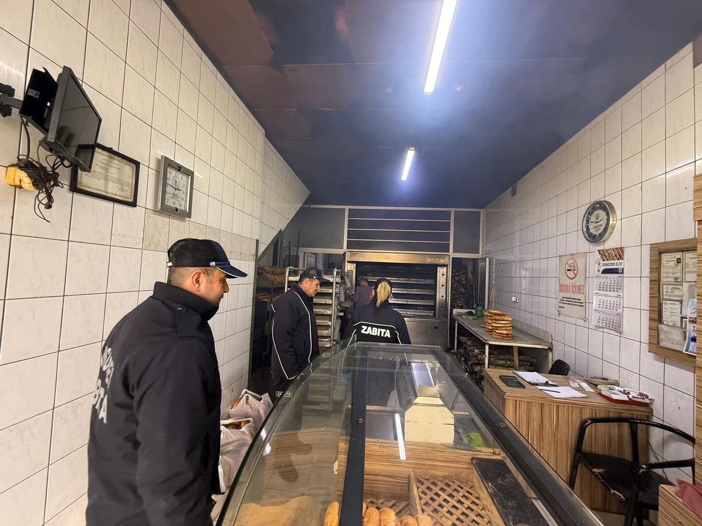 641772741 18517945648079512 8483675455027400086 N