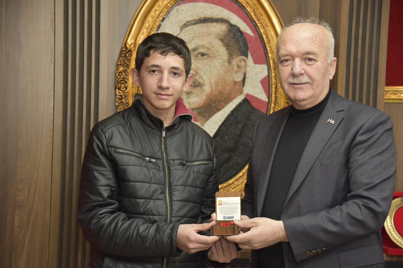 642217922 34998256166439889 1956127891061629943 N