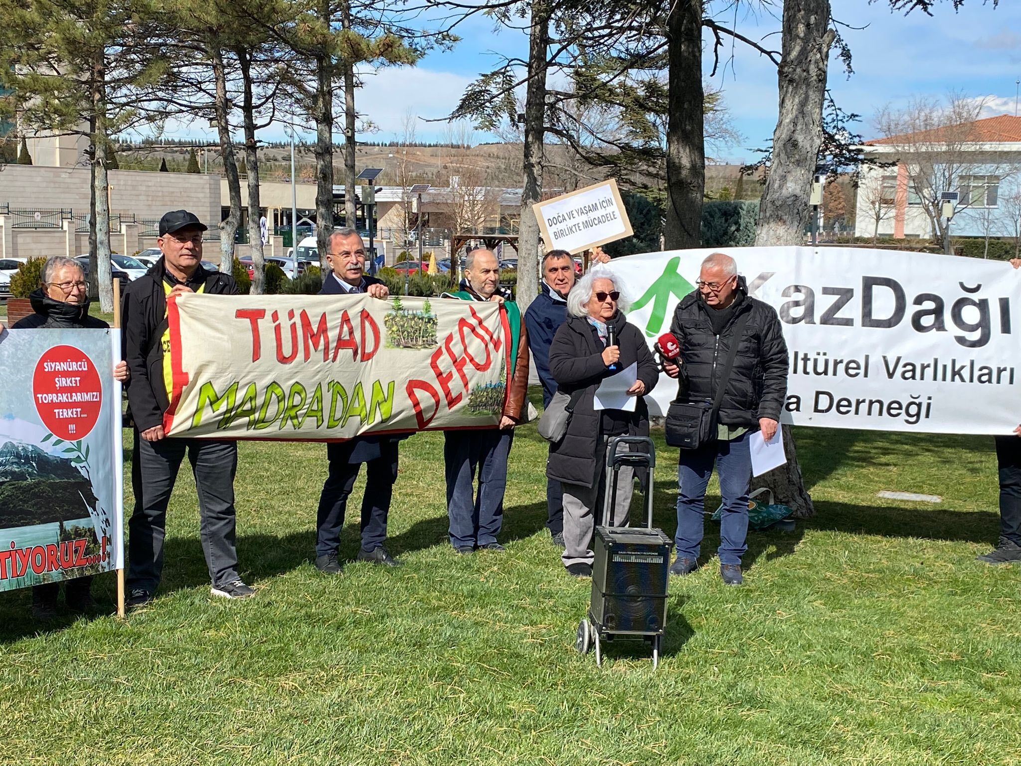 643695938 1324337296386244 1195755721988876274 N-1