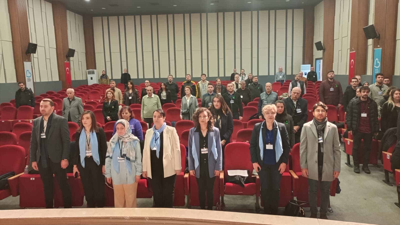 6816C335 53Ed 4C86 B354 Bf927C866A39