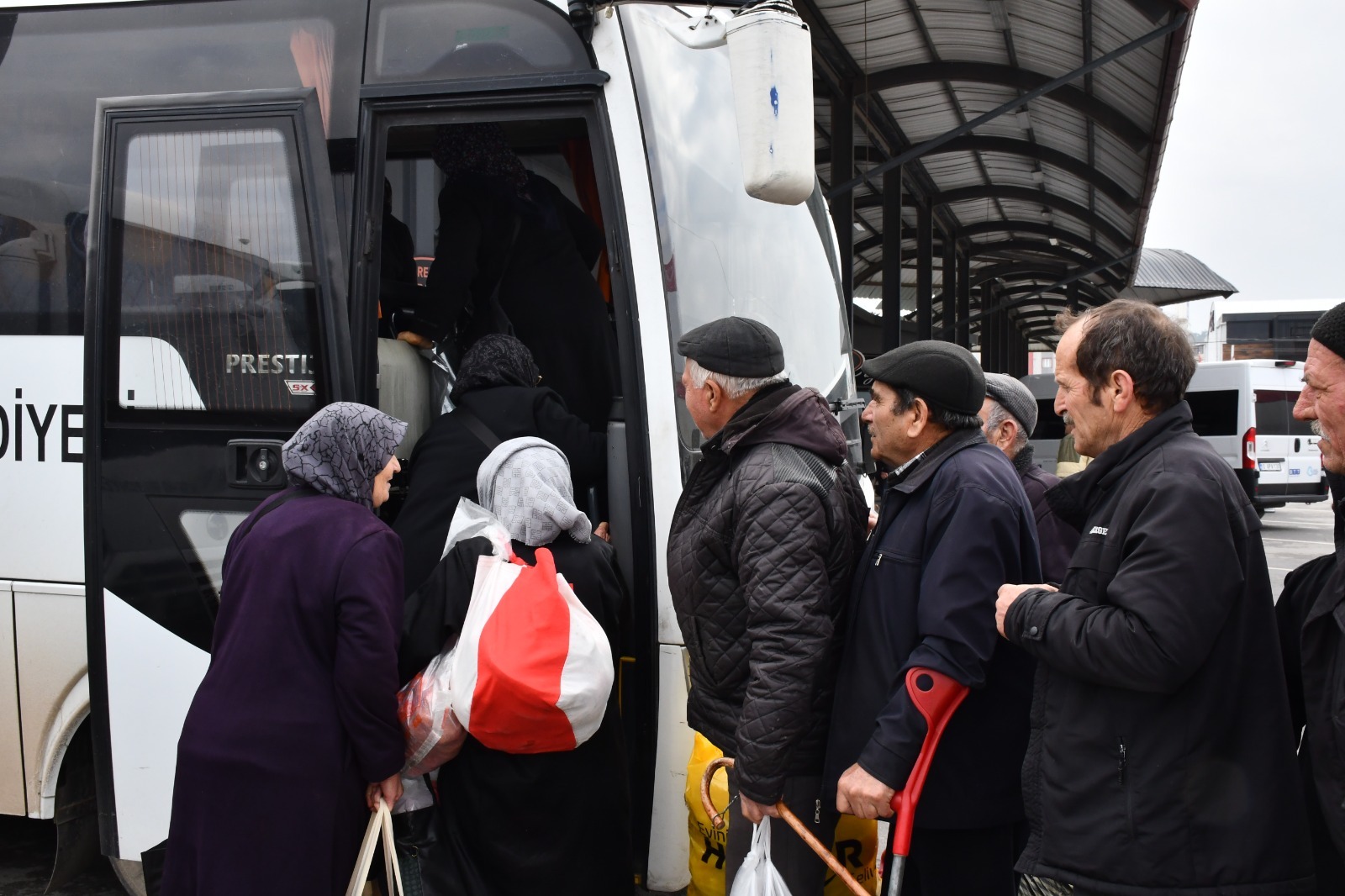 6D878406 4279 49Aa B45D E7312C917135