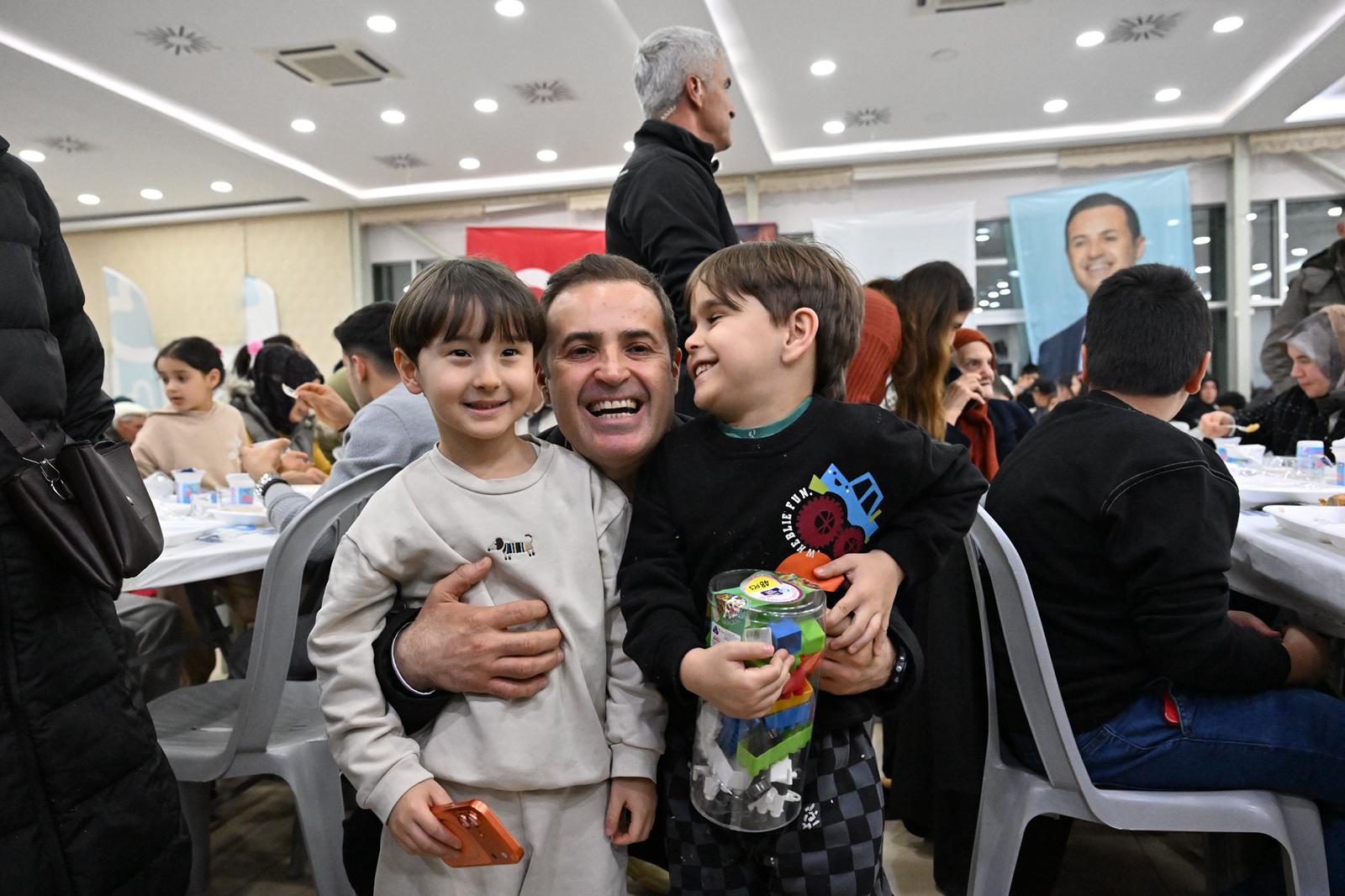 9544D378 5235 4953 B2D4 5A4655Aac825