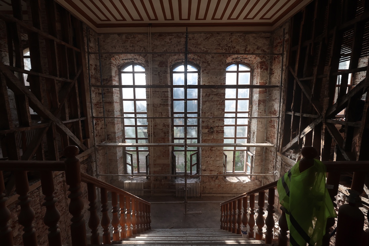 A A 20260210 40509658 40509650 B A L I K E S I R D E T A R I H I R E D I F K I S L A S I R E S T O R E E D I L I Y O R