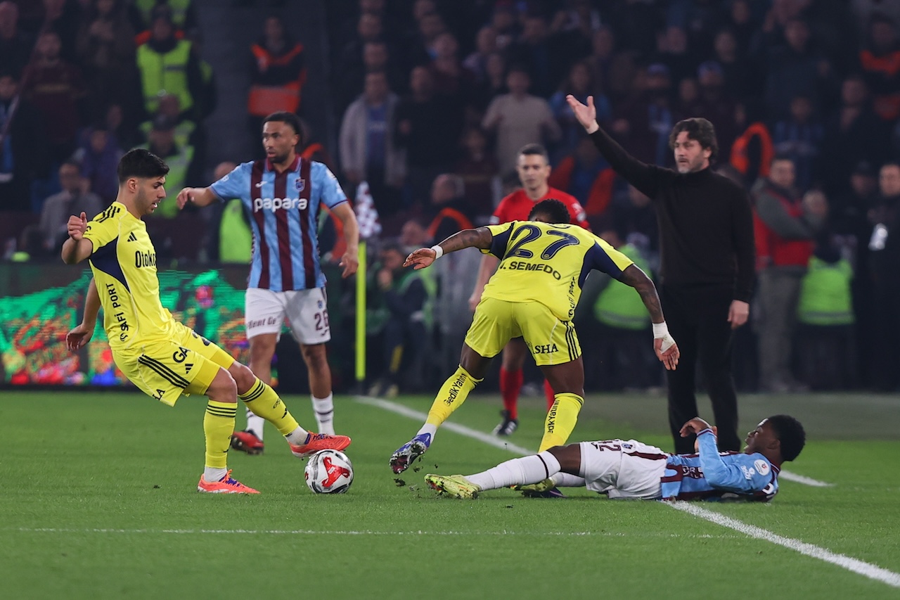 A A 20260214 40557168 40557161 T R A B Z O N S P O R F E N E R B A H C E