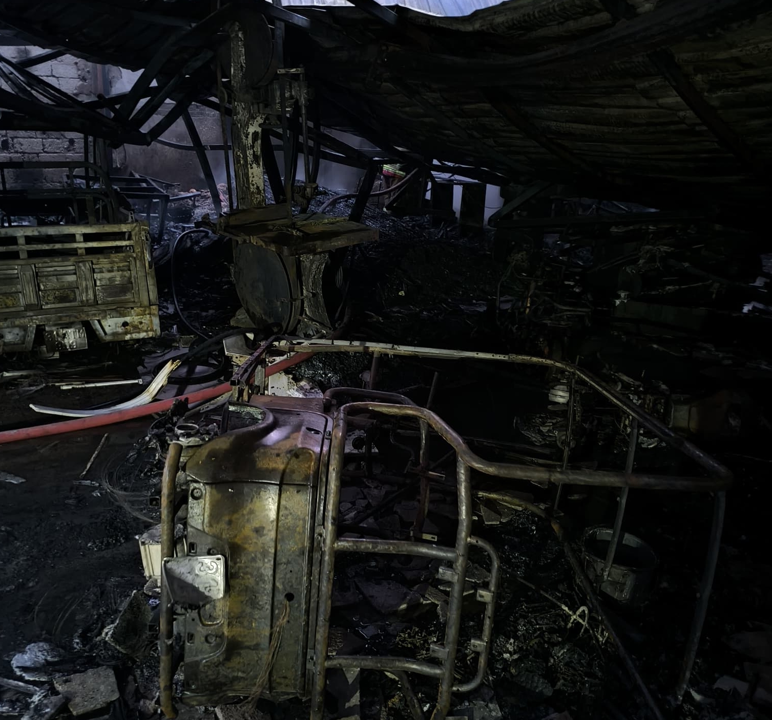 A A 20260218 40591564 40591563 H A T A Y D A S A N A Y I S I T E S I N D E K I Y A N G I N 3 I S Y E R I V E 1 E V D E H A S A R A Y O L A C T I