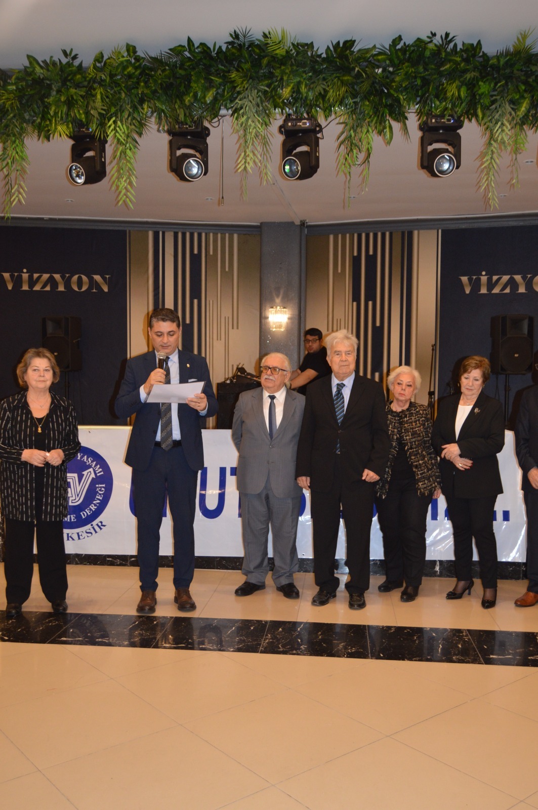 A53E302F 5E17 4956 9E5E 828190Bef822