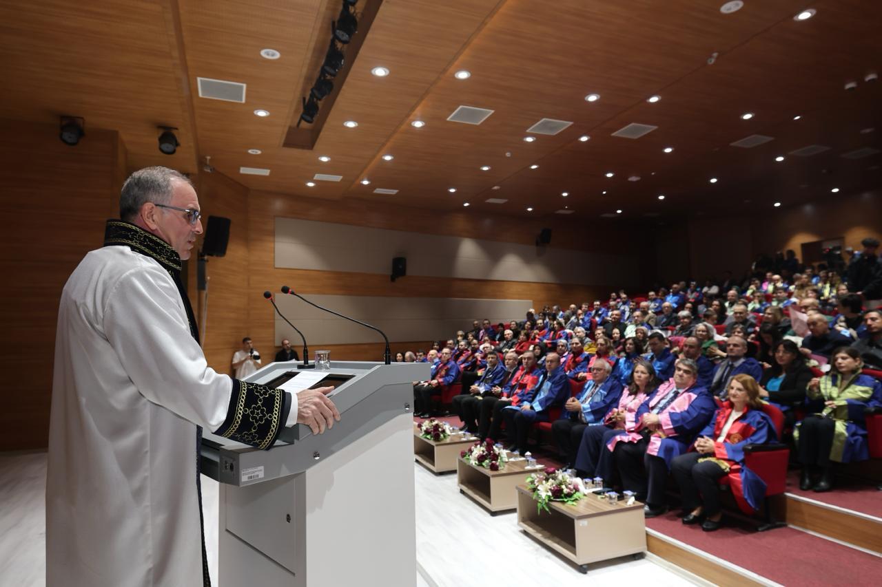 Db468593 2514 9Ac7 A15E 367660Ffee64