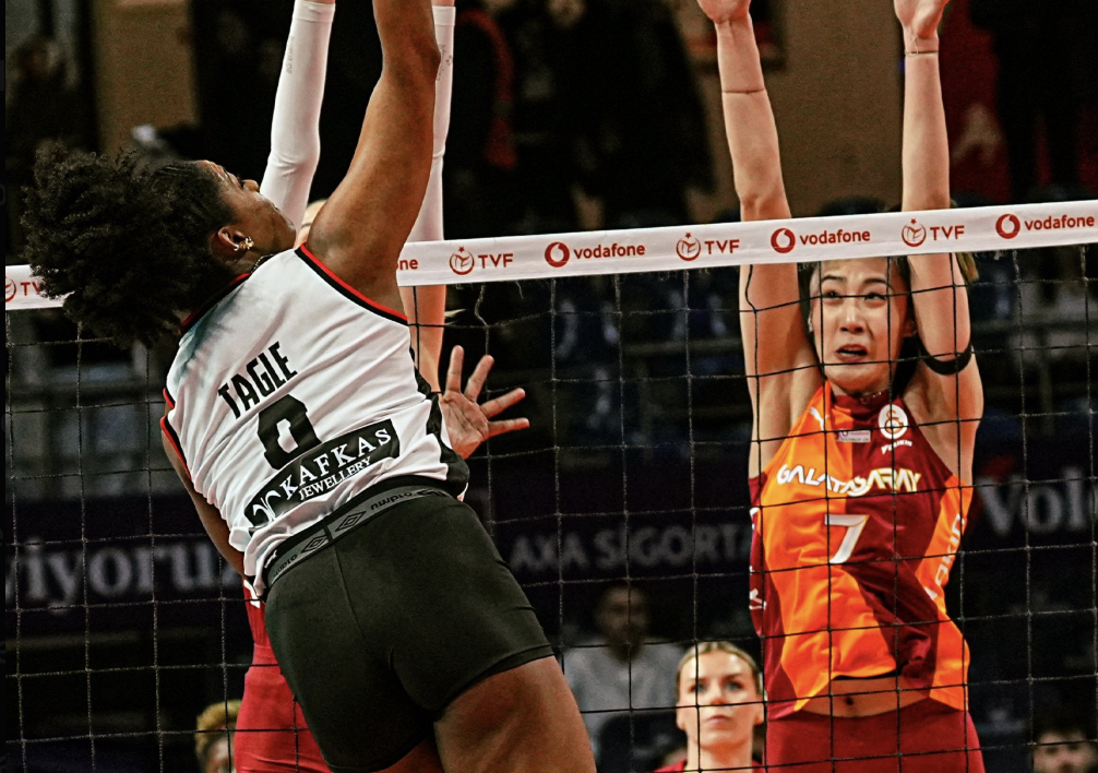 Besiktas Galatasaray Voleybol 3
