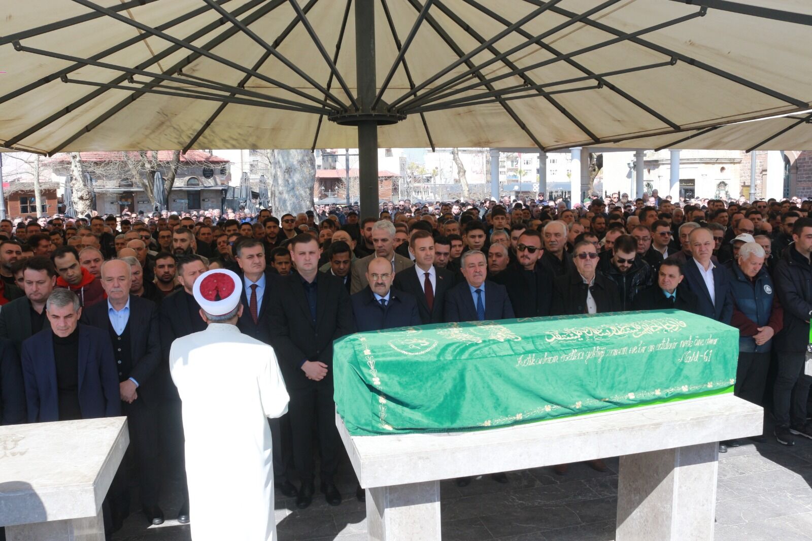 3325F941 9D53 4Bd1 A8E7 1552Bf63D222