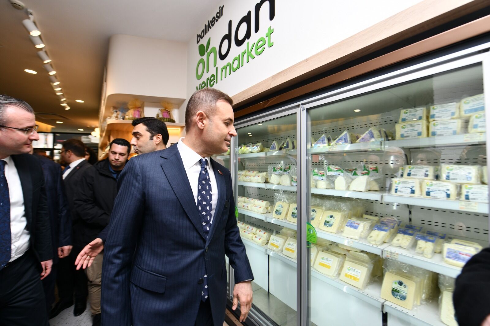 46A8C93F 2C19 4C79 B461 F41Ce33A769F