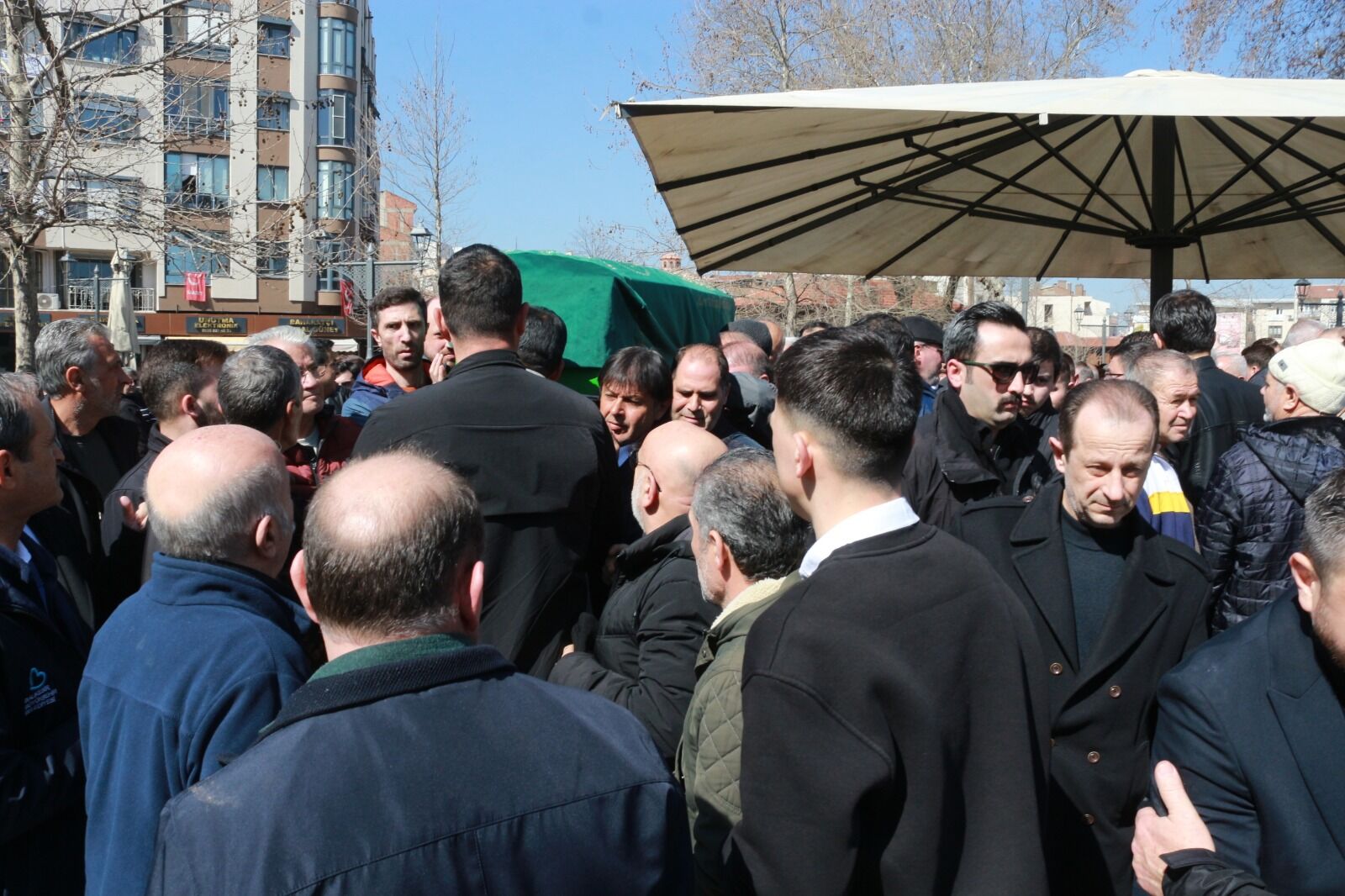 49643F68 E4Ac 4394 A2D5 06E46E4Ffbfb