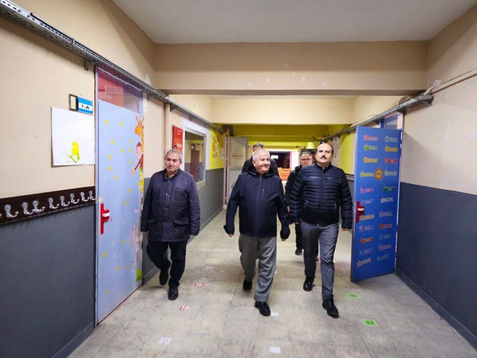 641145049 18059392832677787 8014499603443148191 N