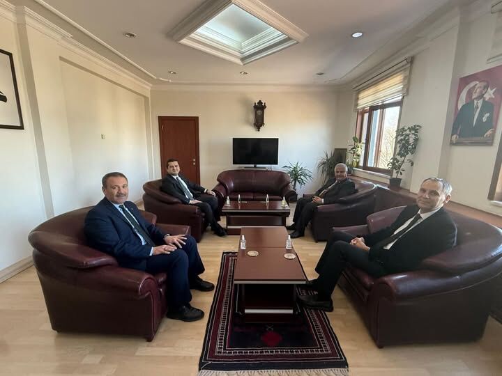 643540820 18059870765677787 5297542865810449812 N