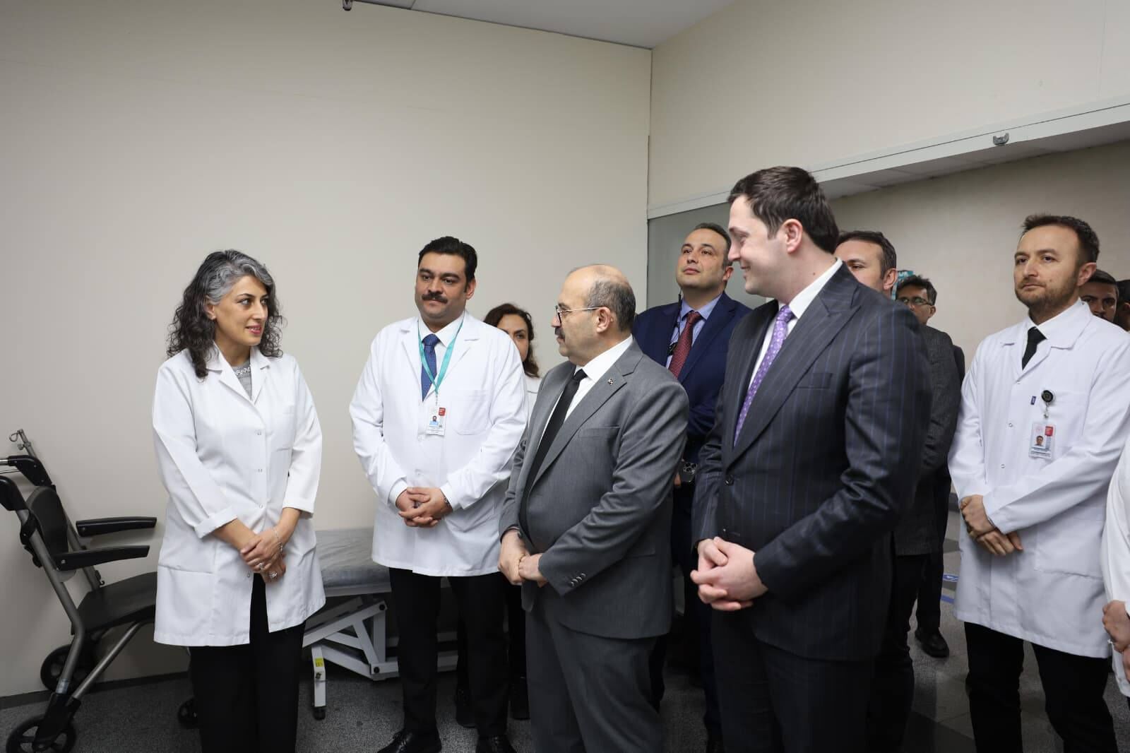 646366871 919700867431466 2928674143386881351 N