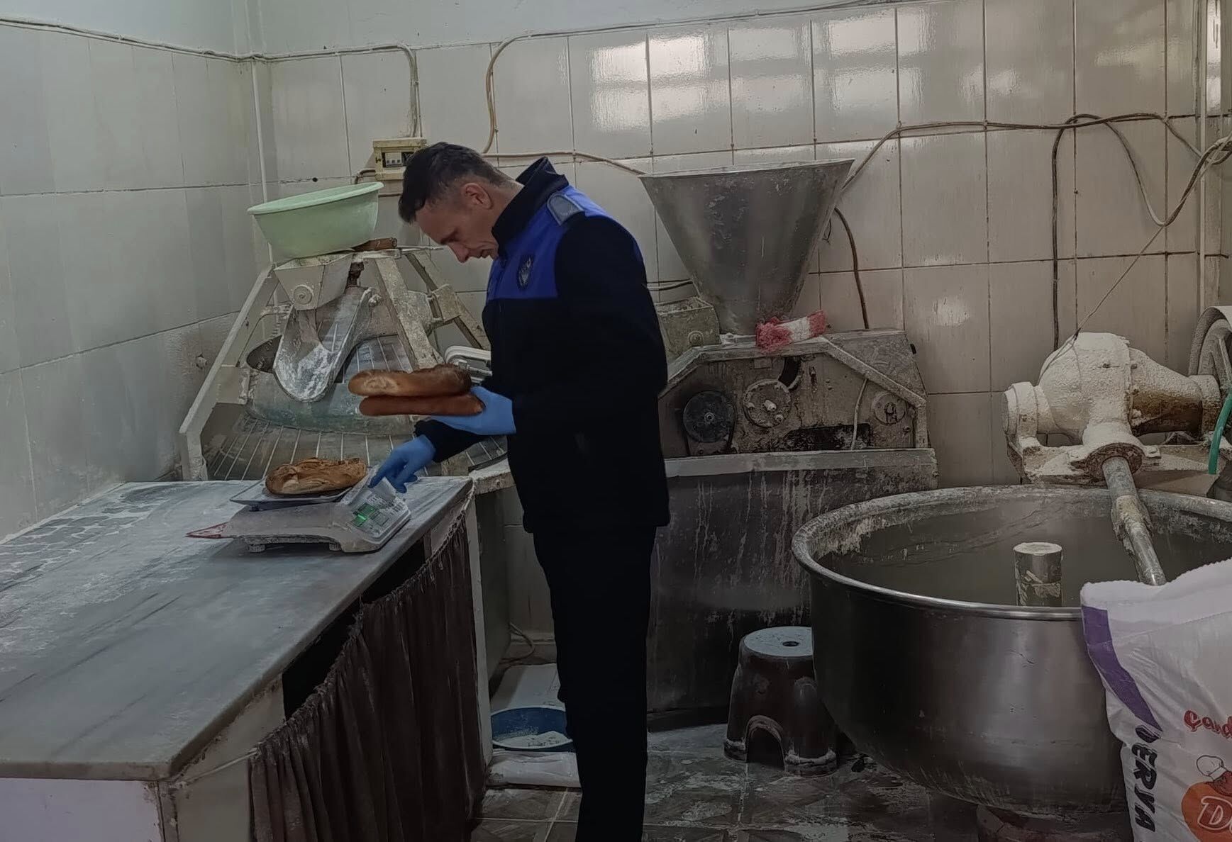 646774807 122213521298335762 7904884095787582485 N-1