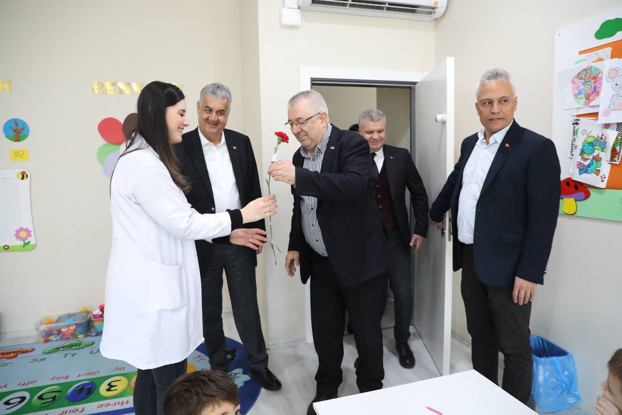 647559600 122237146304138429 4139801290878380275 N