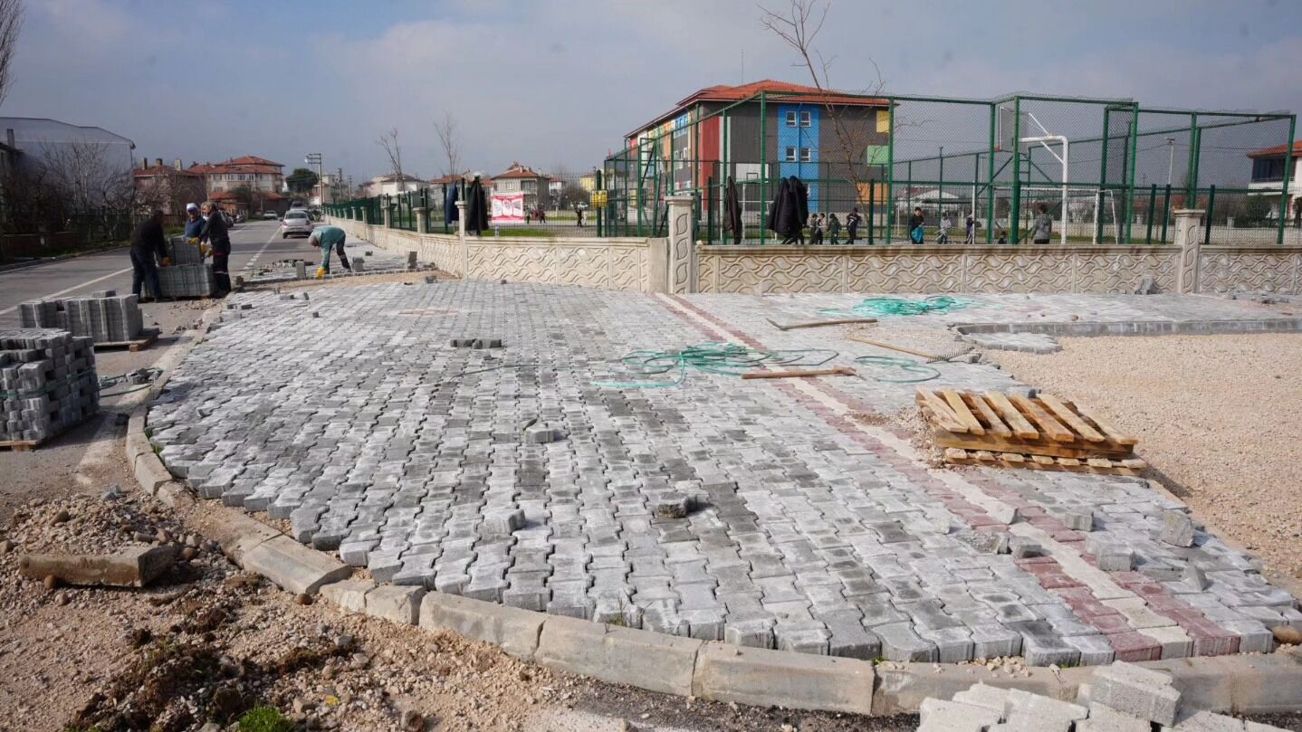 647706409 26283233357981299 3207428722445259812 N