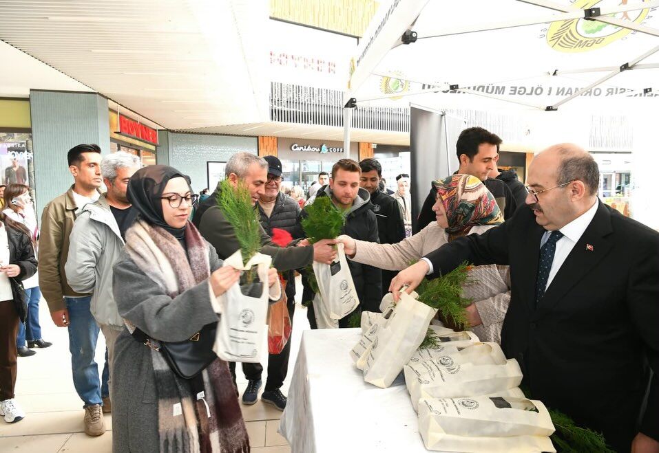 648428039 18327632593222704 8535529800468017088 N