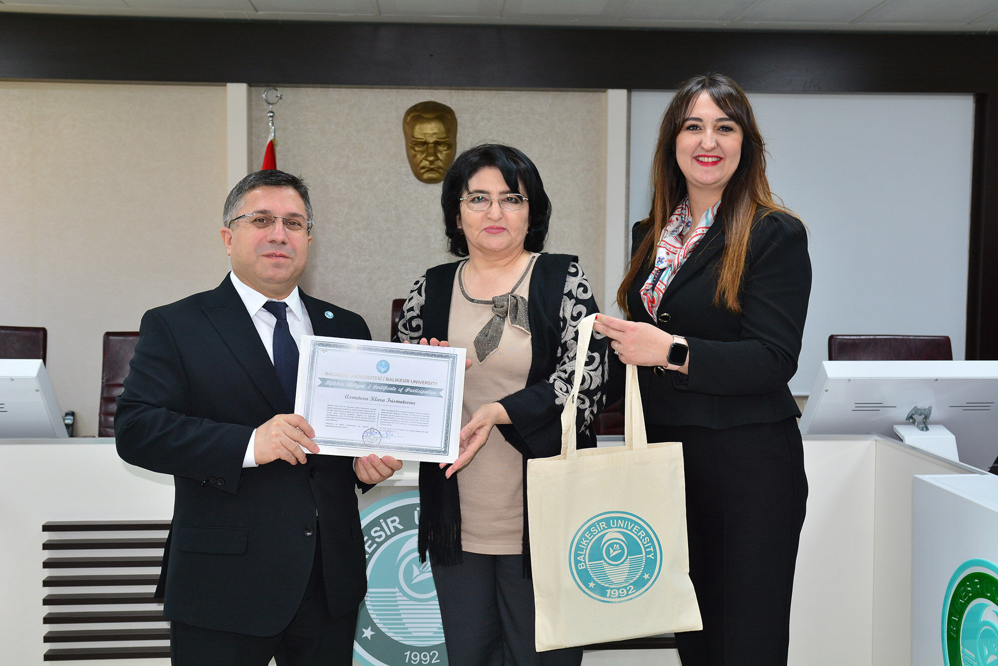 648774690 1365875798902941 1788433429584823324 N