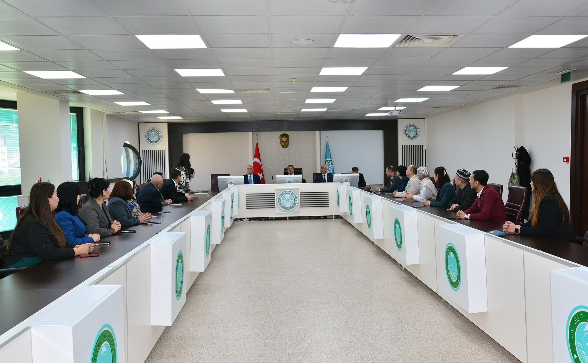 648779634 1365875712236283 3663189410527381336 N