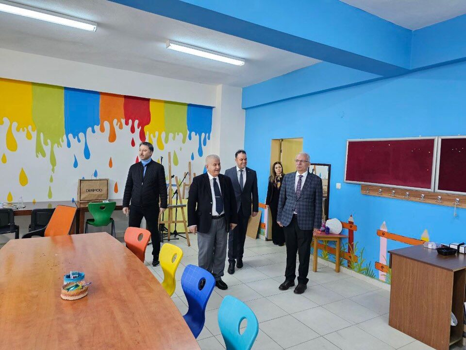 649633300 18060537746677787 1697107697857181561 N