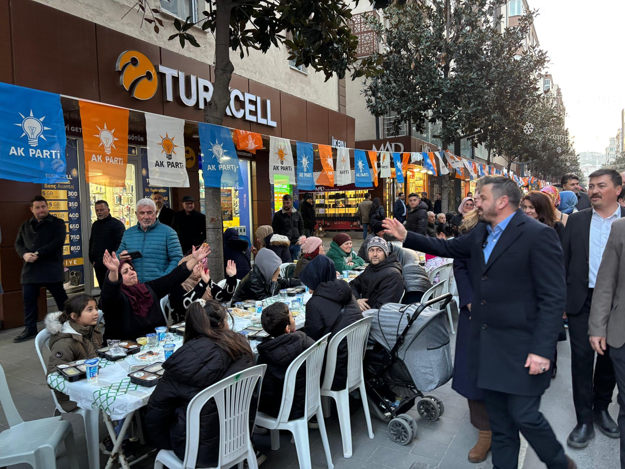 651062405 872553175788009 7350731568415063111 N