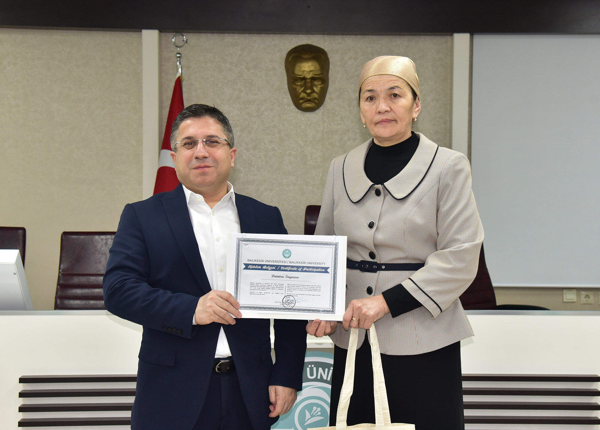 651268557 1372408248249696 3377711343318621027 N