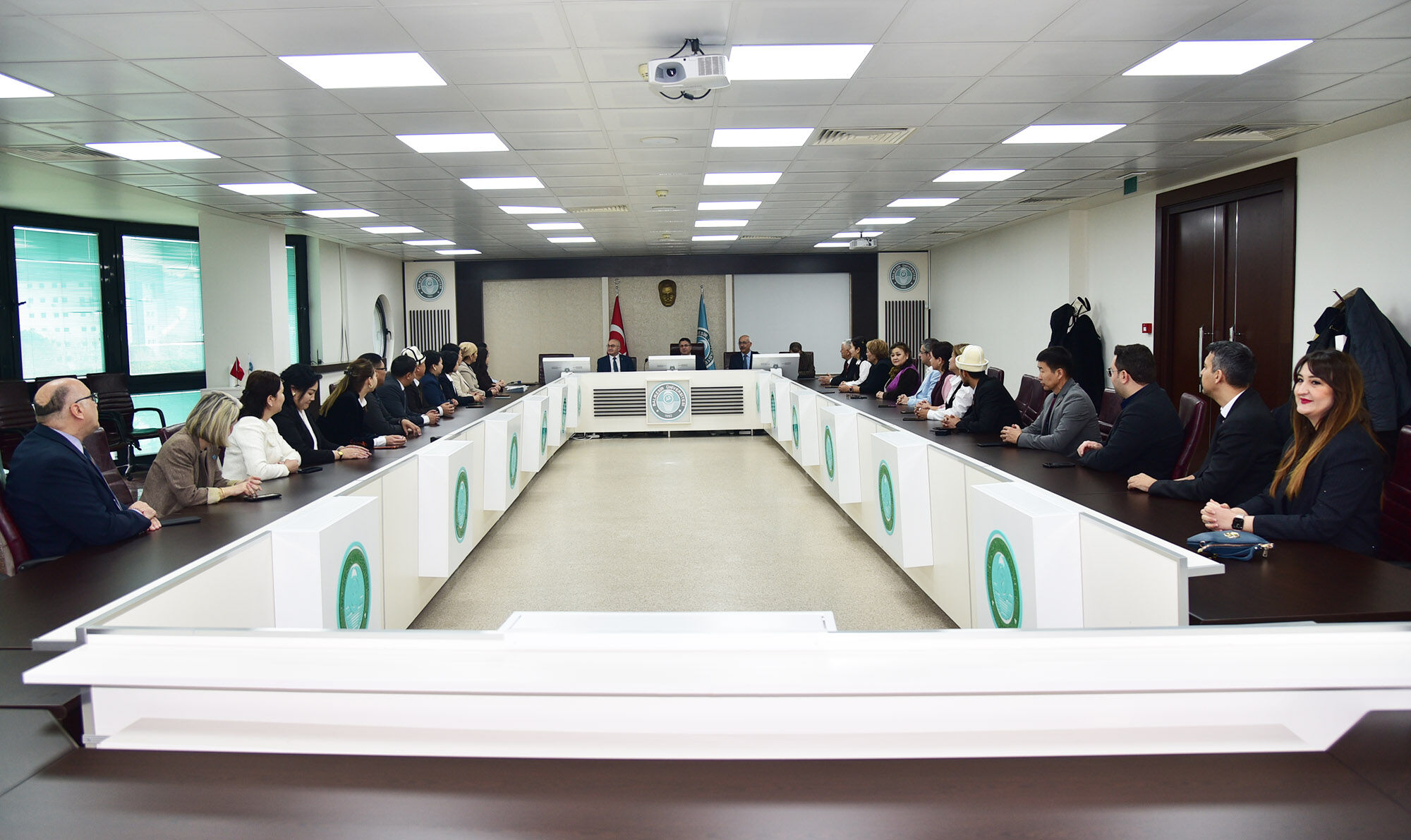 651743854 1372408151583039 3749977977845435224 N