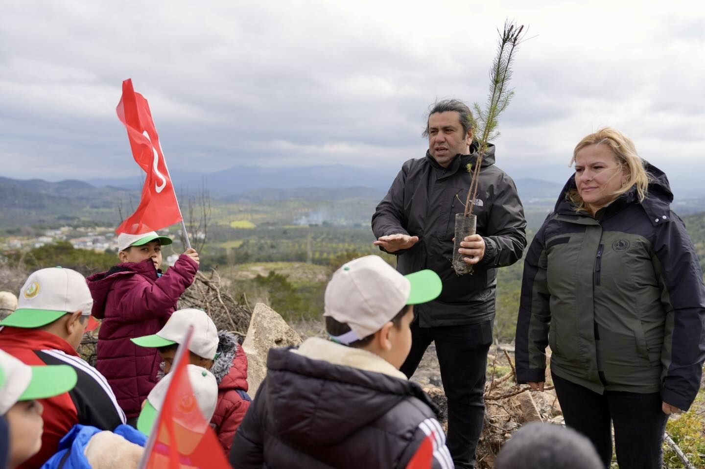 655229996 1408521884647509 27019985538919320 N