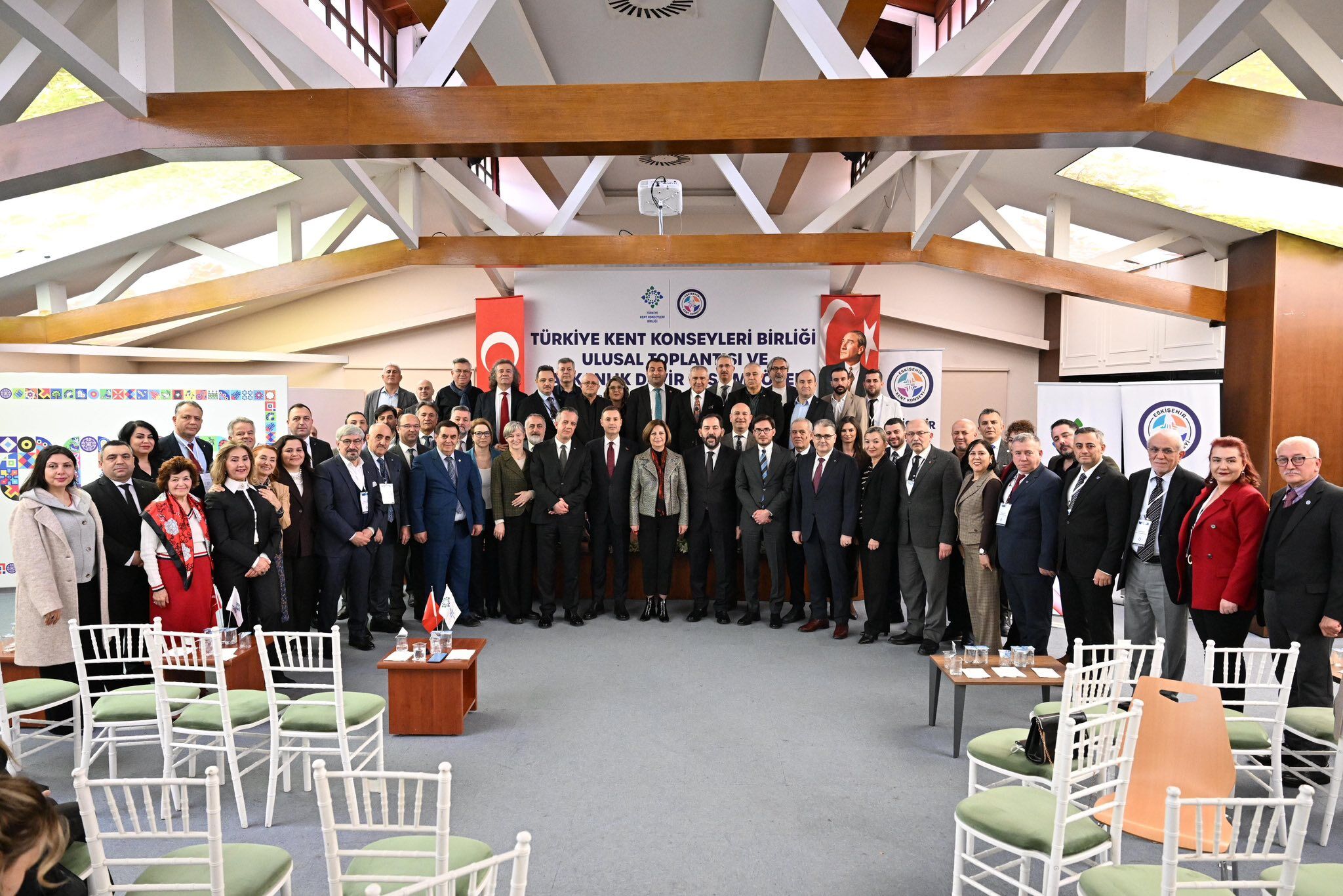 657358320 1481073546708136 3856467563081346292 N