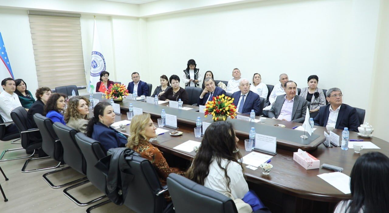 660301464 1384612753695912 6812565671938298426 N