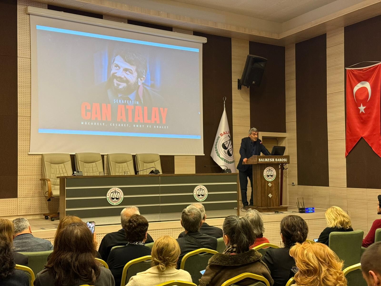 70A9808E 1D56 4F82 8779 6Cabd7A7A47B-1