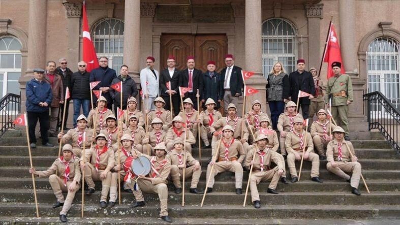 8Eabf2E0Acbfaa90Ef6D89B1A639D688