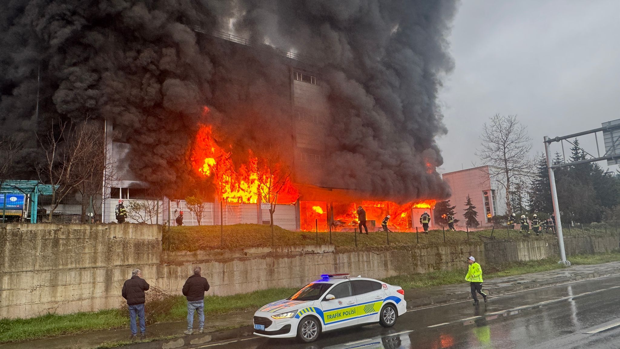 A A 20260325 40923795 40923794 T R A B Z O N D A F I N D I K F A B R I K A S I N I N D E P O S U N D A C I K A N Y A N G I N A M U D A H A L E E D I L I Y O R