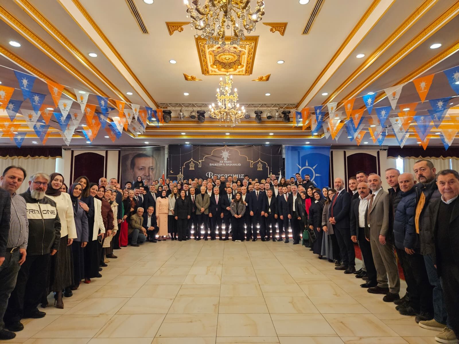 Ab3A8Edf 0B03 4150 Bade 774E1E0B43Fd