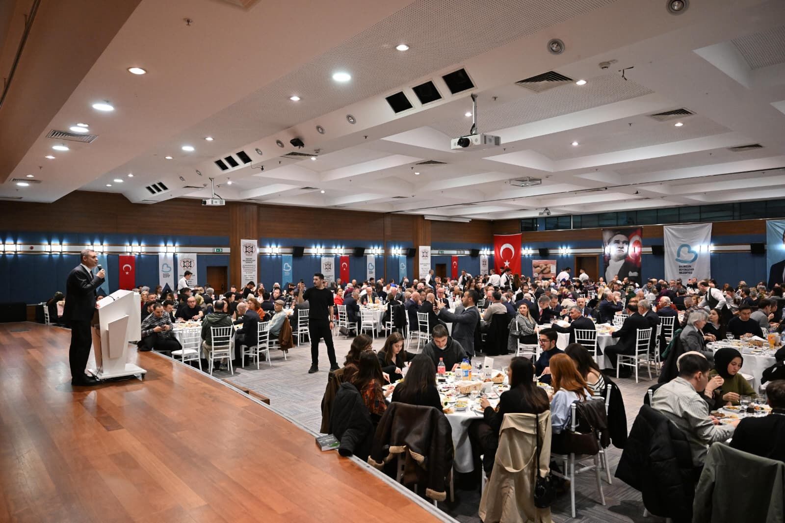 B4895015 42C2 48Cc 9C33 B006Cc936Fdb