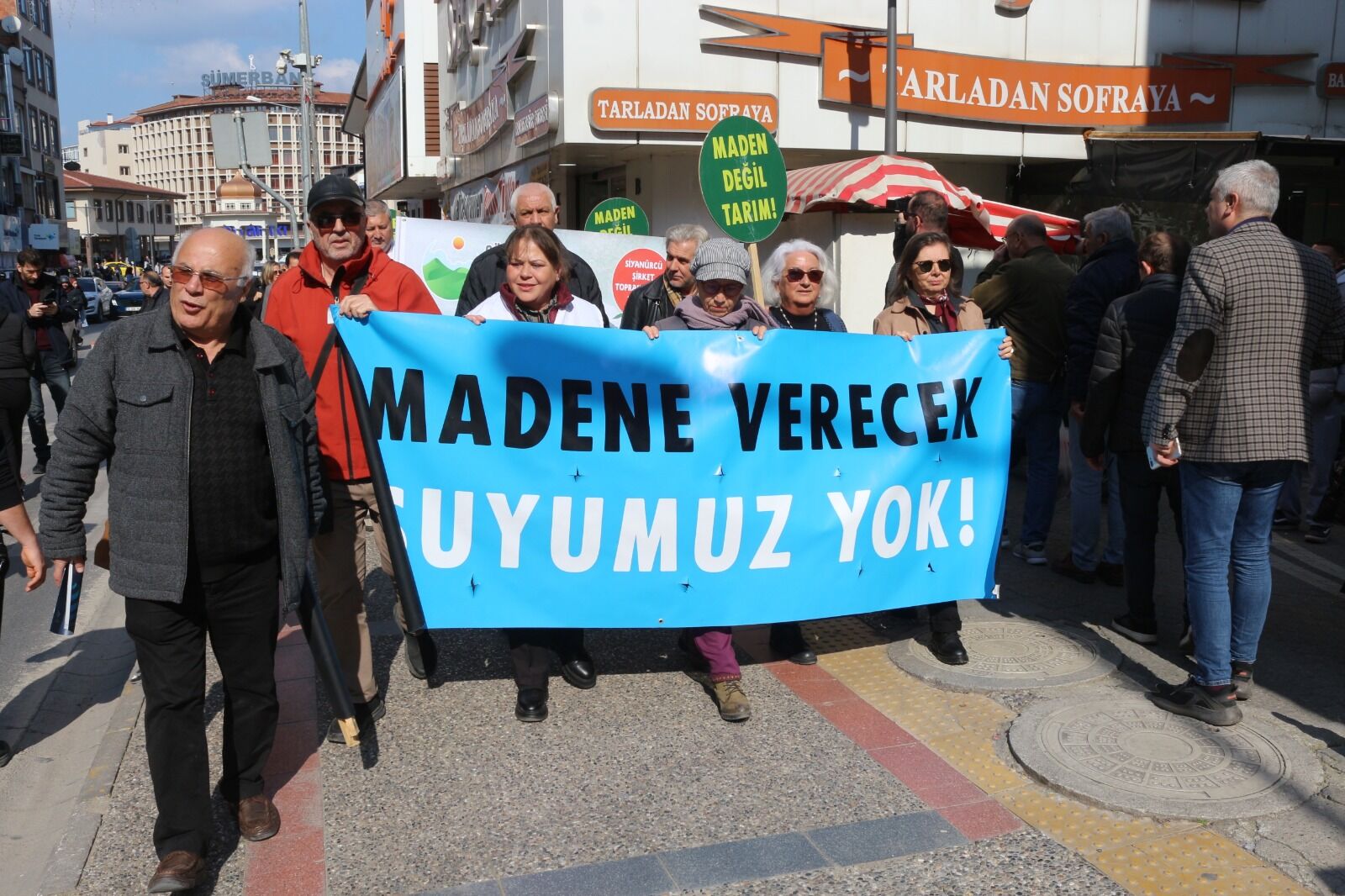 Beafd96E A2Ad 4F78 A201 6759892C8166-1