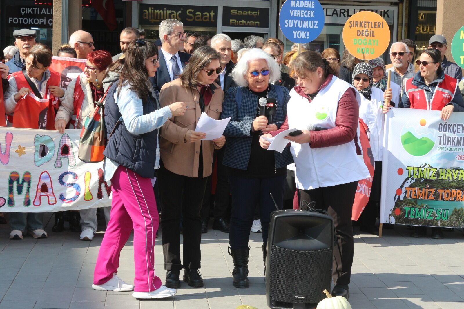 C63A10B7 928E 4A14 A246 Ddeb35304B5A