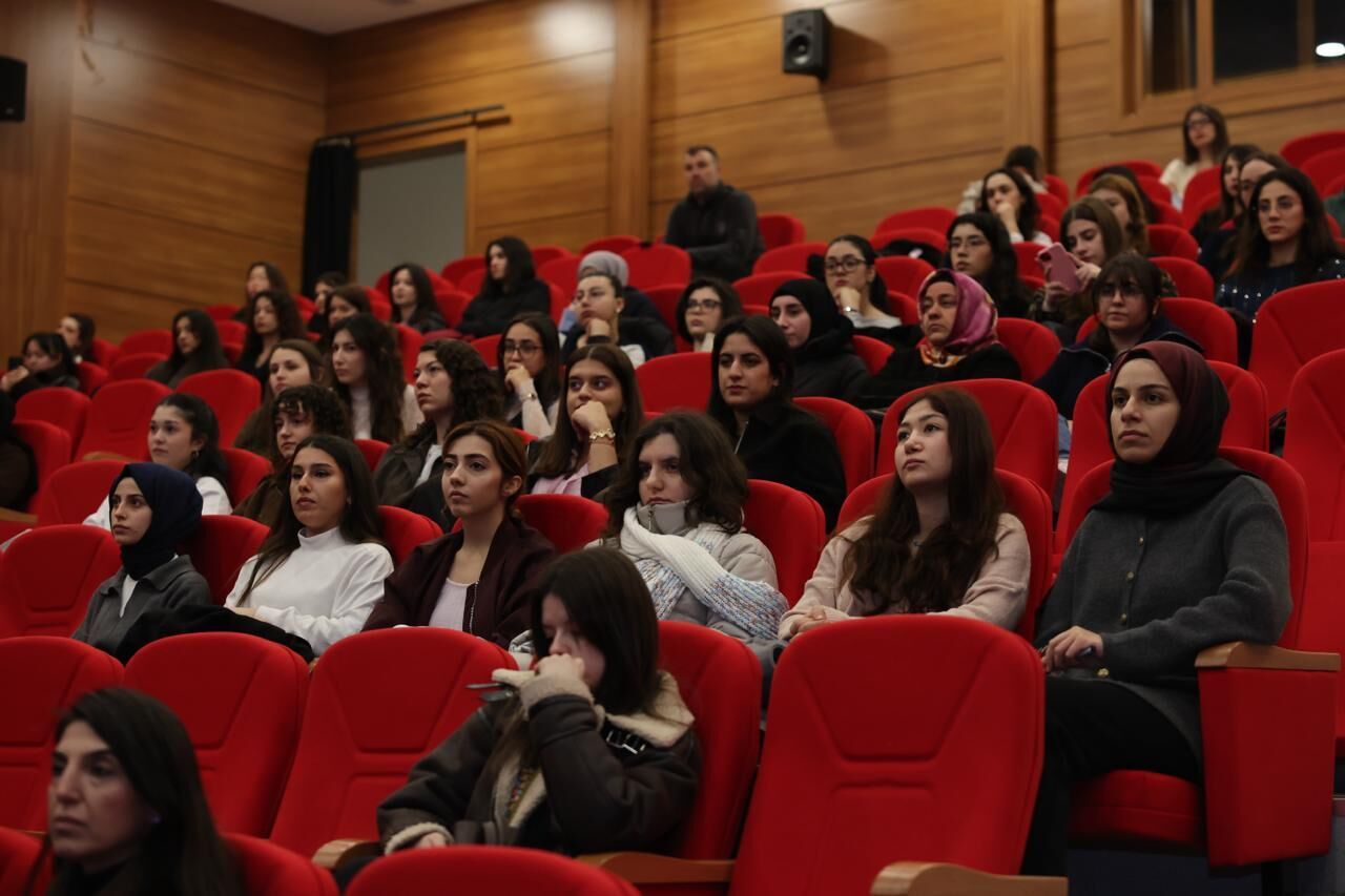 D00Fc869 E0D0 790F Cc79 34Ab481941A9