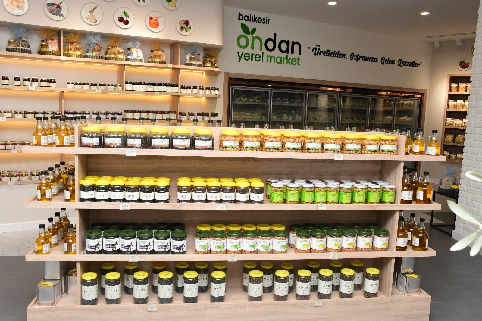 De763519 041B 41Fe 9C33 4843919E05B3