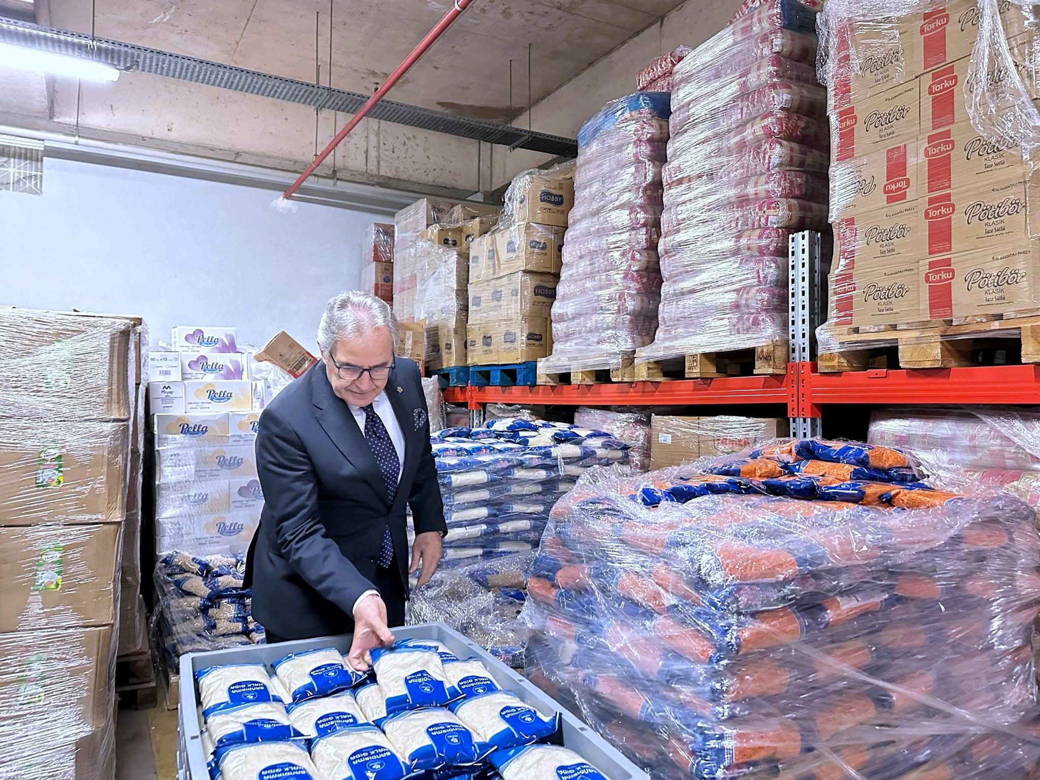 F B I M G 1774428179137-1