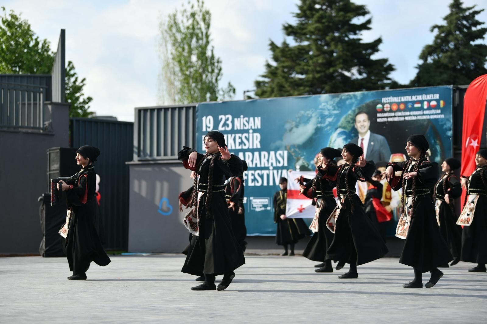 0D1F52E3 A8Bb 4689 B3A9 745727Caf83C