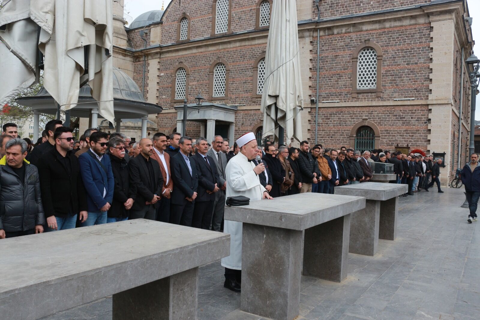 1276D7F0 E7E9 42Fd Abec D6C9Ead64433