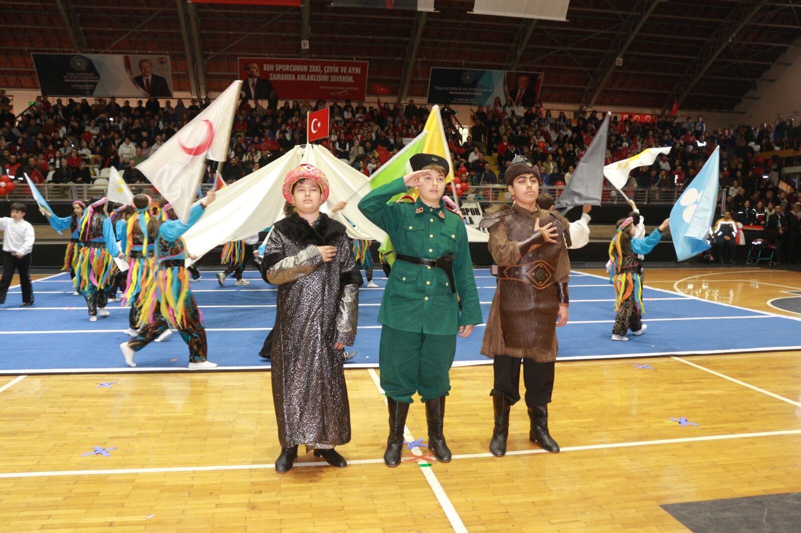 3B05C571 Ec6E 4Df2 884F D548E36Eaf24