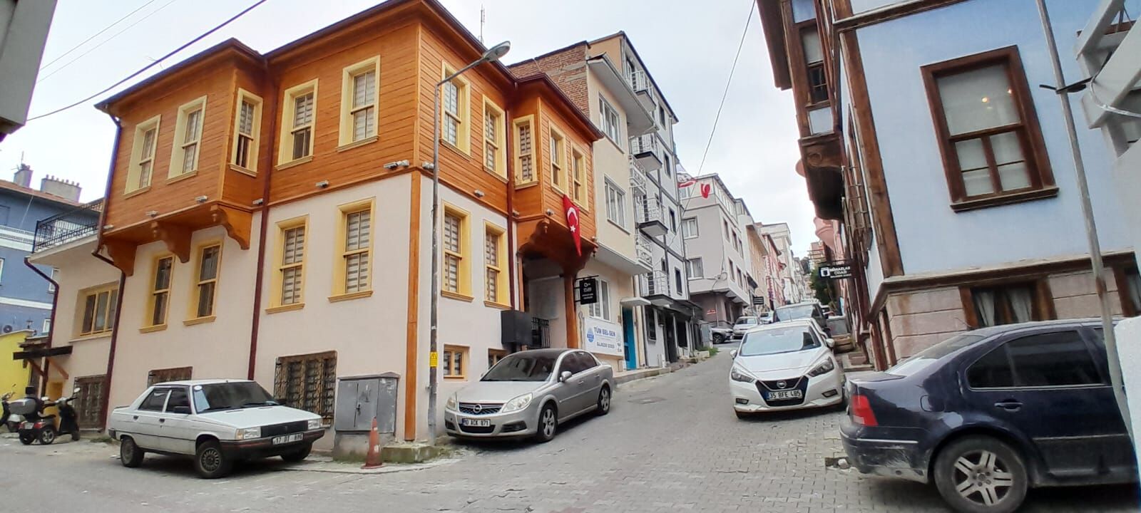 54Afc61C 3227 4659 B476 44Ea76E3Bdb1