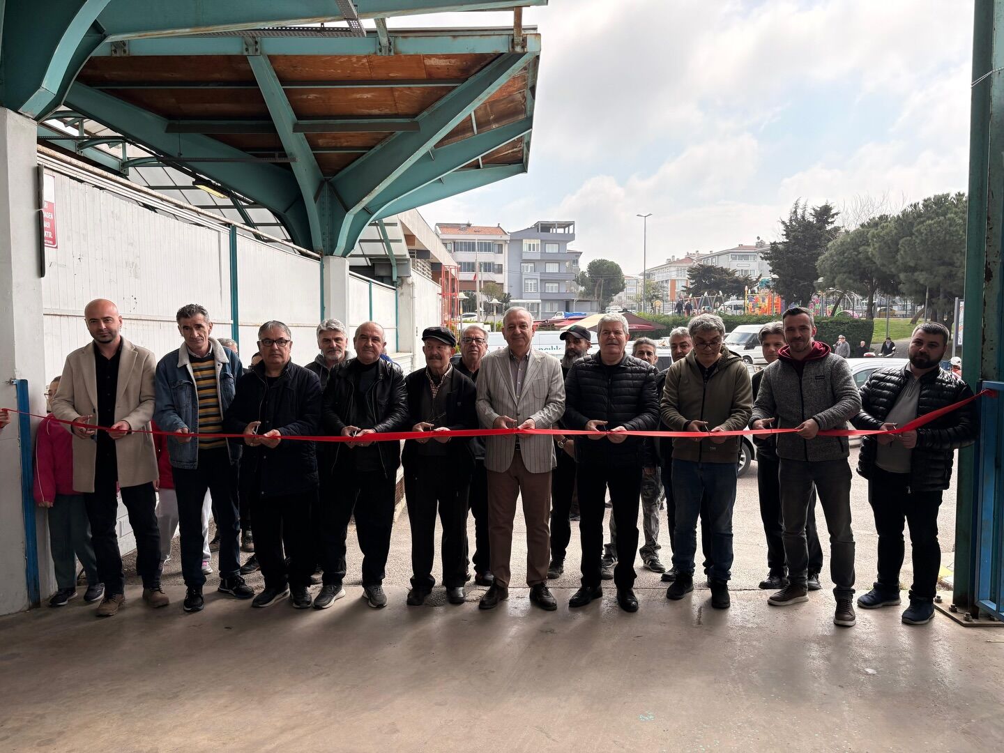 658958682 18354679033225400 8128611917993976009 N