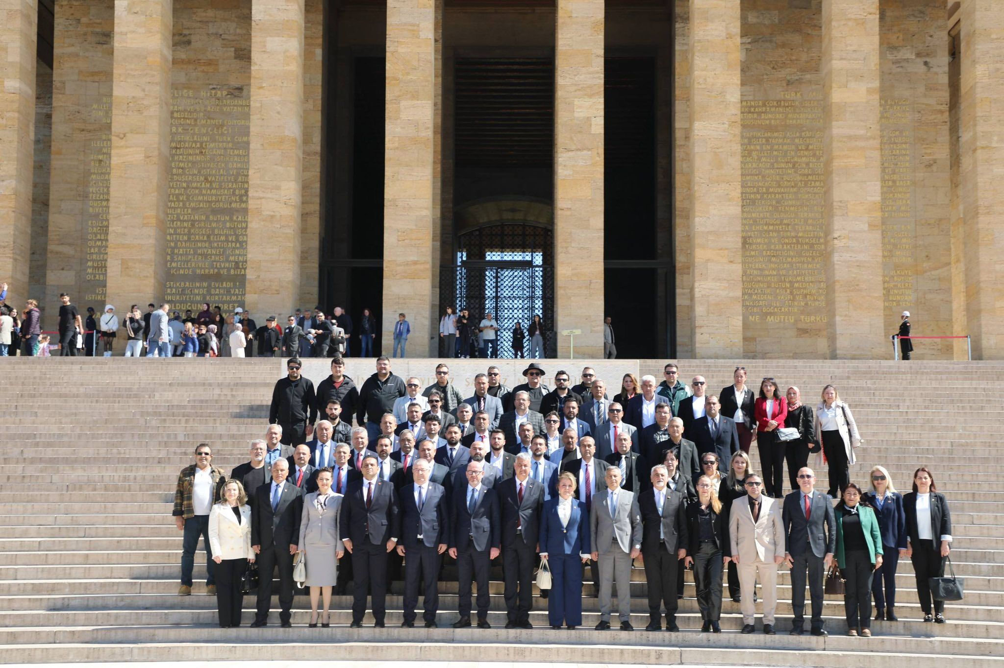 665766474 122240482916138429 4800894372000530136 N