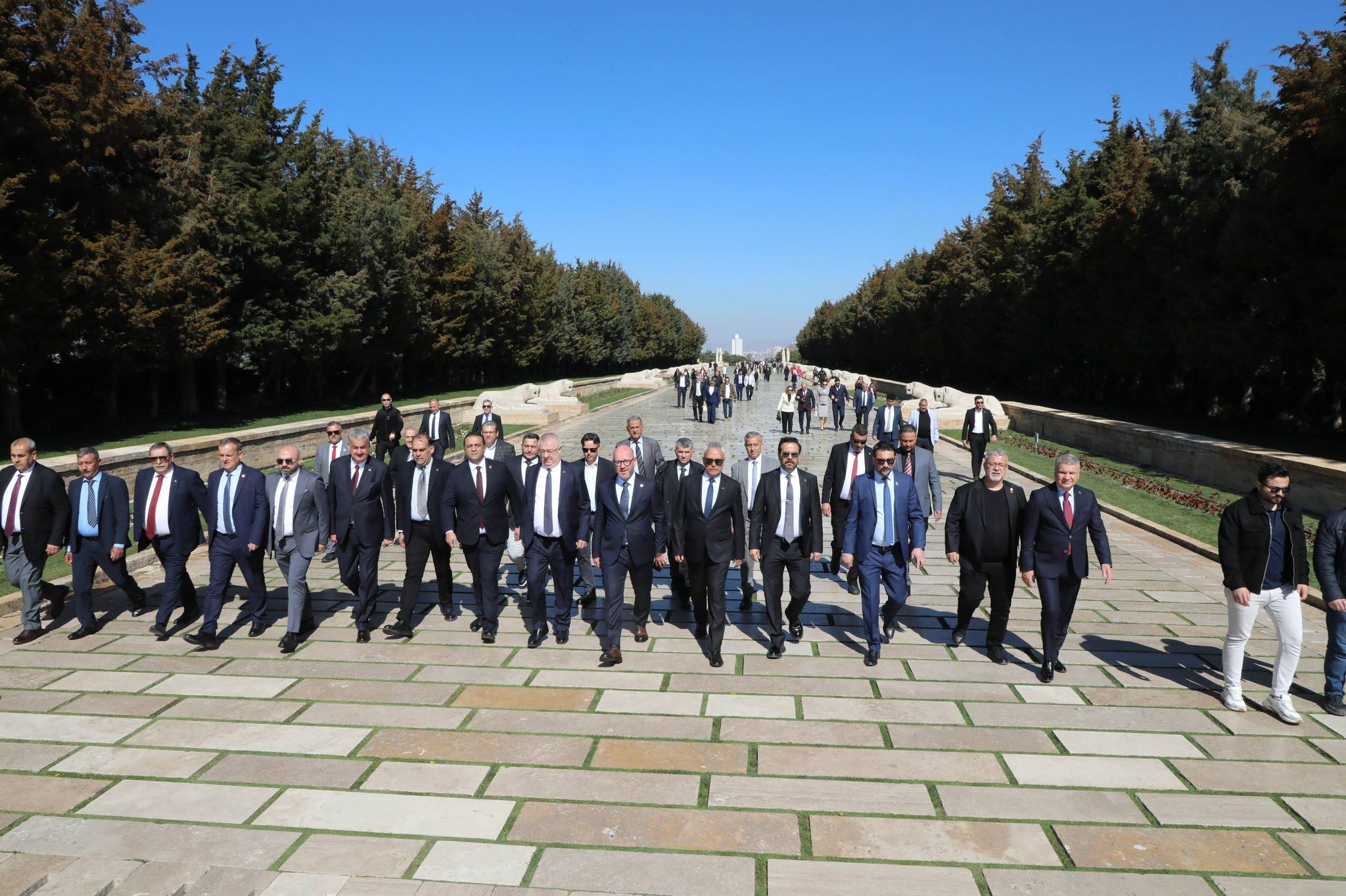 666744266 122240483624138429 3813453854231806099 N