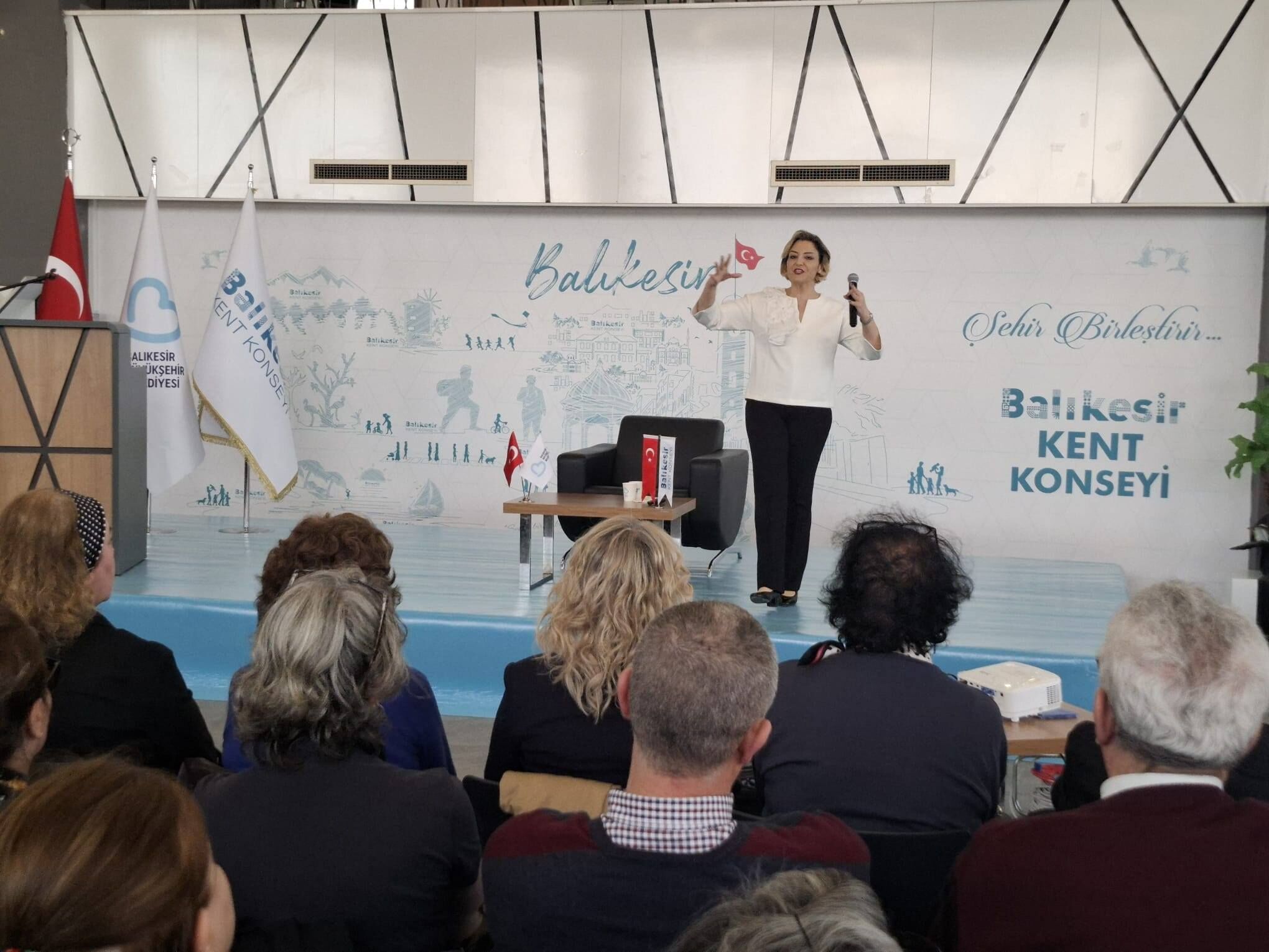 666980270 26824614473842172 4685751800423007316 N-1