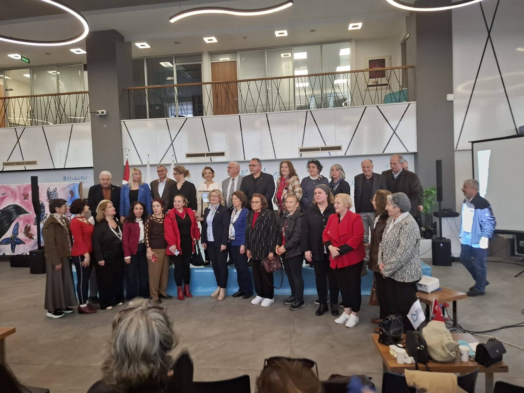 667302531 26824616910508595 1472931666059491205 N